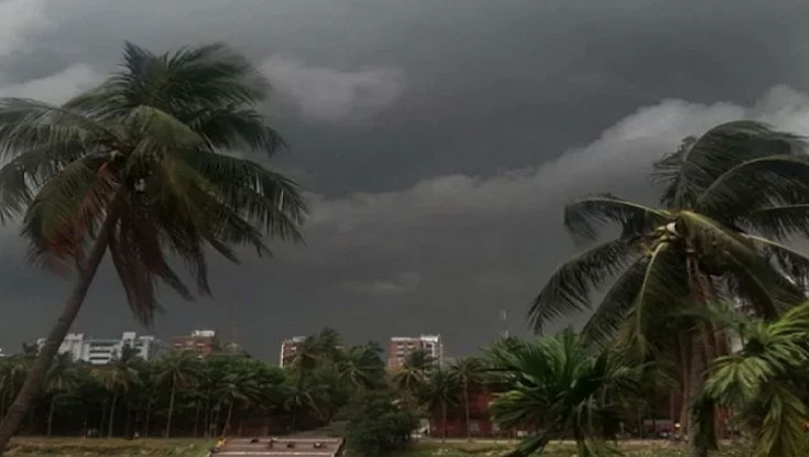 ঢাকাসহ ১৭ জেলায় ঝড়ের আভাস
