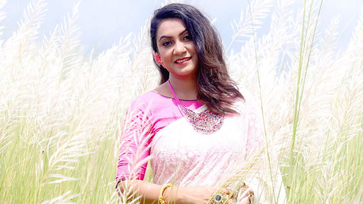 প্রথমবারের মতো চলচ্চিত্রের গানে কনক দত্ত