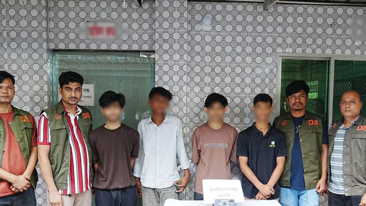 দুই আসামি সংশোধনাগারে, বাকি দুজন কারাগারে