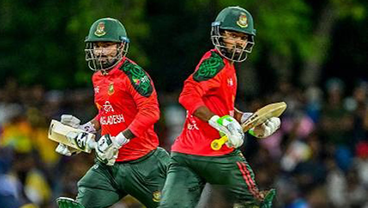 বাংলাদেশ ৩ উইকেট হারানোর পর বৃষ্টিতে বন্ধ খেলা