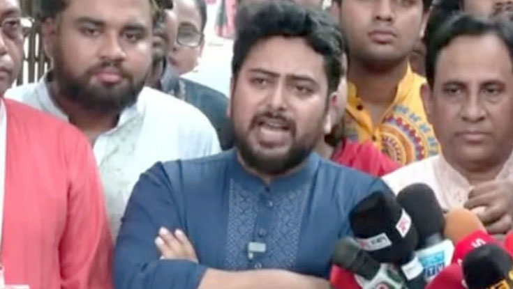 ‘রাজনৈতিক প্রতিষ্ঠানগুলোকে শক্তিশালী করতে হবে’