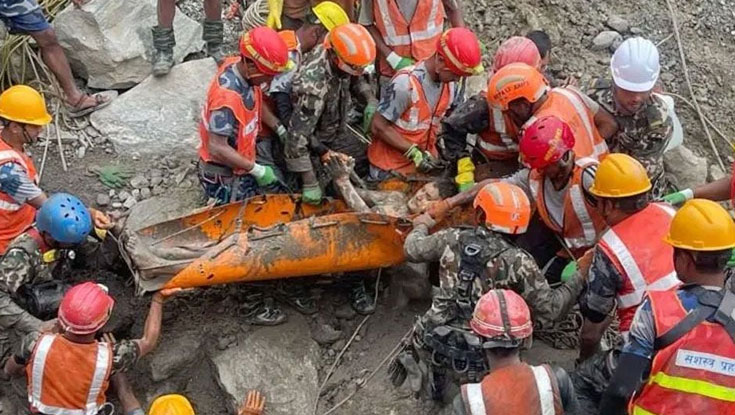 নেপালের টানেল থেকে ৯ দিন পর দুইজনকে জীবিত উদ্ধার