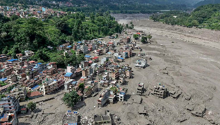 নেপালে মৃত বেড়ে ৬২৬, নিখোঁজ আড়াই হাজার