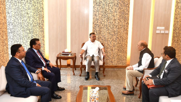 প্রধানমন্ত্রীর সঙ্গে বৈঠকে ভারতীয় হাইকমিশনার