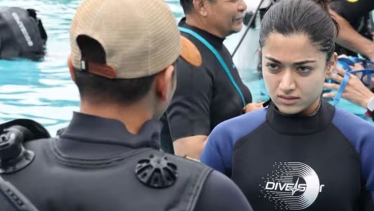 অ্যাকশন দৃশ্যে ২০ ঘণ্টা পানির নিচে রাশমিকা, নতুন রেকর্ড