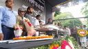 কেন্দ্রীয় শহীদ মিনারে ফজলুল হকের মরদেহ, বুদ্ধিজীবী কবরস্থানে দাফন