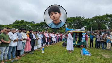 অপ্রতিমের প্রথম জানাজা সম্পন্ন অপ্রতিমের প্রথম জানাজা সম্পন্ন