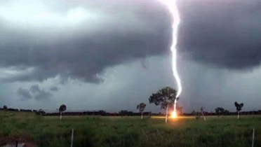 বজ্রপাতের জন্য যেসব অঞ্চল ঝুঁকিপূর্ণ
