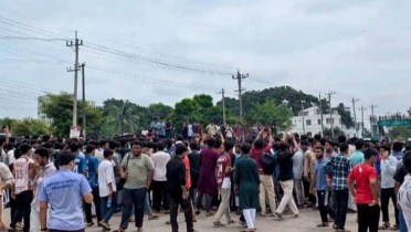 অপ্রতিম হত্যার বিচার দাবিতে ঢাকা-চট্টগ্রাম মহাসড়ক অবরোধ অপ্রতিম হত্যার বিচার দাবিতে ঢাকা-চট্টগ্রাম মহাসড়ক অবরোধ