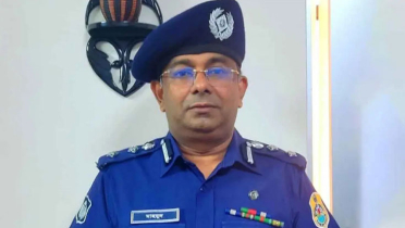 সাবেক অতিরিক্ত ডিআইজি আপেল মাহমুদ সাময়িক বরখাস্ত সাবেক অতিরিক্ত ডিআইজি আপেল মাহমুদ সাময়িক বরখাস্ত