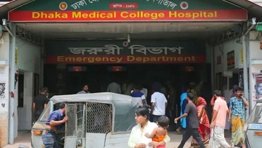 রাজধানীতে একই পরিবারের ৩ জনকে কুপিয়ে আহত