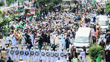‘মুসলমানরা উগ্রবাদ-সন্ত্রাসকে ঘৃণাভরে প্রত্যাখ্যান করে’ ‘মুসলমানরা উগ্রবাদ-সন্ত্রাসকে ঘৃণাভরে প্রত্যাখ্যান করে’