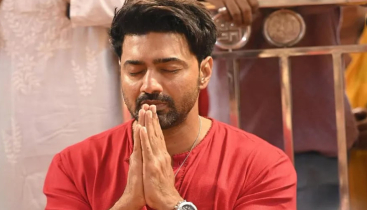 ভোটে হেরে রাজনীতি ছাড়ছেন দেব