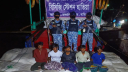 ৭৬০ বস্তা সারসহ পাচারকারীরা আটক ৭৬০ বস্তা সারসহ পাচারকারীরা আটক