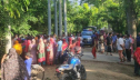 ফুটবল খেলা কেন্দ্র করে বৃদ্ধকে কুপিয়ে হত্যা