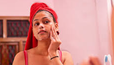 গরমে ত্বকের যত্ন নেয়ার ৪ উপায়