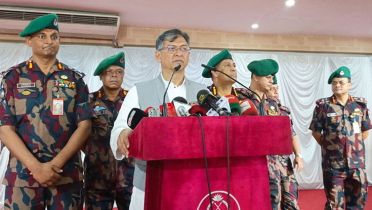 মেজর মোজাফফরের বিচার সেনা আইনে হবে: স্বরাষ্ট্রমন্ত্রী মেজর মোজাফফরের বিচার সেনা আইনে হবে: স্বরাষ্ট্রমন্ত্রী