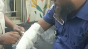 পুলিশকে কামড় দিয়ে আসামির পালানোর চেষ্টা পুলিশকে কামড় দিয়ে আসামির পালানোর চেষ্টা