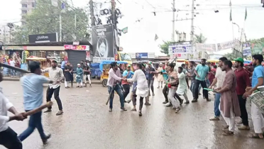তোলারাম কলেজে শিবির-ছাত্রদলের সংঘর্ষ, আহত ৫ তোলারাম কলেজে শিবির-ছাত্রদলের সংঘর্ষ, আহত ৫