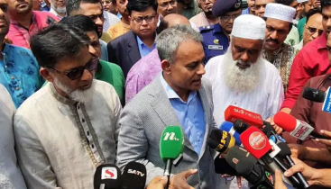 ঈদযাত্রা স্বস্তিদায়ক হবে: সড়কমন্ত্রী ঈদযাত্রা স্বস্তিদায়ক হবে: সড়কমন্ত্রী