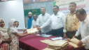 বৃত্তিপ্রাপ্ত কৃতি শিক্ষার্থীদের সনদসহ অর্থ বিতরণ