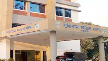 মাকে জবাই করে হত্যা, ছেলে-শাশুড়ি গ্রেফতার মাকে জবাই করে হত্যা, ছেলে-শাশুড়ি গ্রেফতার