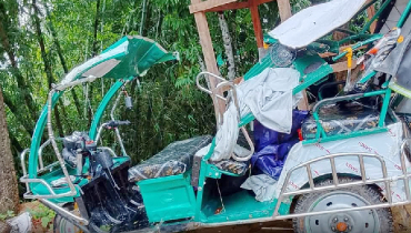 লংগদুতে মাহিন্দ্র-অটোরিকশার মুখোমুখি সংঘর্ষে শিশু নিহত লংগদুতে মাহিন্দ্র-অটোরিকশার মুখোমুখি সংঘর্ষে শিশু নিহত