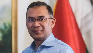 জিয়ার মৃত্যুবার্ষিকীতে খাদ্য-বস্ত্র বিতরণ করবেন প্রধানমন্ত্রী জিয়ার মৃত্যুবার্ষিকীতে খাদ্য-বস্ত্র বিতরণ করবেন প্রধানমন্ত্রী