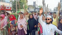 মুফতি আমীর হামজার বিরুদ্ধে ঝাড়ু মিছিল