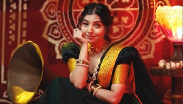 নেটিজেনদের প্রশংসায় ভাসছেন পরশী