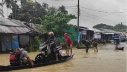 নৌকায় মোটরসাইকেল