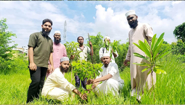 ইসলামী ছাত্র আন্দোলনের ৩৫তম প্রতিষ্ঠাবার্ষিকীতে ইবিতে বৃক্ষরোপণ ইসলামী ছাত্র আন্দোলনের ৩৫তম প্রতিষ্ঠাবার্ষিকীতে ইবিতে বৃক্ষরোপণ