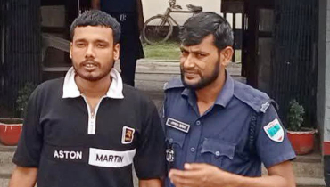 কেশবপুরে নিষিদ্ধ ছাত্রলীগের মিছিলে অংশগ্রহণকারী শাকিল গ্রেফতার কেশবপুরে নিষিদ্ধ ছাত্রলীগের মিছিলে অংশগ্রহণকারী শাকিল গ্রেফতার