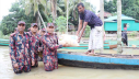 দুর্গম সীমান্তে বানভাসি মানুষের পাশে বিজিবি দুর্গম সীমান্তে বানভাসি মানুষের পাশে বিজিবি