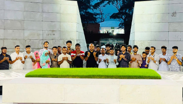 জিয়াউর রহমান-বেগম জিয়ার মাজার জিয়ারত ইবি ছাত্রদলের
