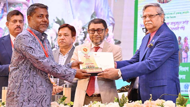 দেশের শ্রেষ্ঠ ইউপি চেয়ারম্যান হলেন মান্দার মোখলেসুর রহমান দেশের শ্রেষ্ঠ ইউপি চেয়ারম্যান হলেন মান্দার মোখলেসুর রহমান