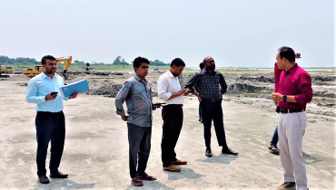 যমুনার তীরে চর কাটার দায়ে লাখ টাকা জরিমানা