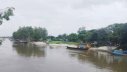 শহর রক্ষা বাঁধ দখল করে বালু ব্যবসা, ঝুঁকিতে জননিরাপত্তা শহর রক্ষা বাঁধ দখল করে বালু ব্যবসা, ঝুঁকিতে জননিরাপত্তা