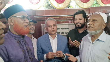 দশানী-গিলাতলা সড়কের সংস্কার কাজের উদ্বোধন করলেন সেতুমন্ত্রী দশানী-গিলাতলা সড়কের সংস্কার কাজের উদ্বোধন করলেন সেতুমন্ত্রী