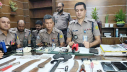 রাজধানীতে পুলিশের অভিযান, দুই ছিনতাইকারী গুলিবিদ্ধ