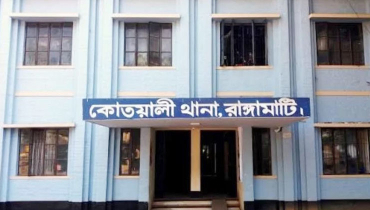মায়ের দায়ের কোপে সন্তানের মৃত্যু, মা-বাবা আটক মায়ের দায়ের কোপে সন্তানের মৃত্যু, মা-বাবা আটক