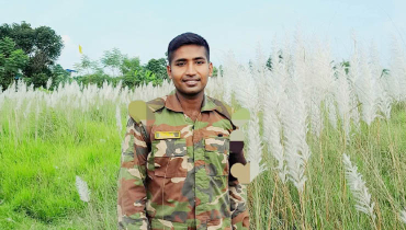 বাবা ডাক শোনার আগেই না-ফেরার দেশে সৈনিক পিয়াস বাবা ডাক শোনার আগেই না-ফেরার দেশে সৈনিক পিয়াস