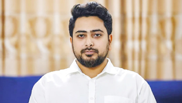 মুখাপেক্ষী সরকারকে জনগণ মেনে নেবে না: নাহিদ ইসলাম