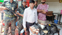 বাসি খাবার বিক্রি করায় দুই বিরিয়ানি হাউজকে জরিমানা বাসি খাবার বিক্রি করায় দুই বিরিয়ানি হাউজকে জরিমানা