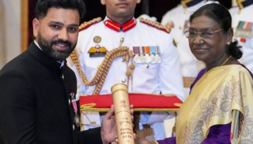 রোহিত শর্মা পদ্মশ্রী পুরস্কার পেলেন রোহিত শর্মা পদ্মশ্রী পুরস্কার পেলেন