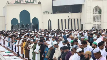 বায়তুল মোকাররমে ৫টি জামাত, পড়াবেন যারা