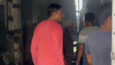 পশ্চিমবঙ্গে হোটেলে আগুন, নিহত ৬ পশ্চিমবঙ্গে হোটেলে আগুন, নিহত ৬