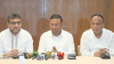 মতপার্থক্য থাকলেও ভারতের সঙ্গে আলোচনা চলবে: হুমায়ুন কবির মতপার্থক্য থাকলেও ভারতের সঙ্গে আলোচনা চলবে: হুমায়ুন কবির