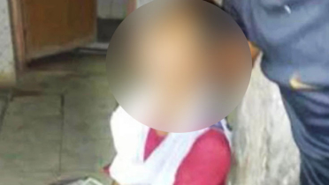 বিদ্যালয়ের বাথরুম থেকে হাত-পা ও মুখ বাঁধা অবস্থায় স্কুলছাত্রী উদ্ধার