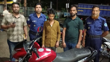 ছাত্রদল নেতার কৌশলে উদ্ধার চোরাই মোটরসাইকেল ছাত্রদল নেতার কৌশলে উদ্ধার চোরাই মোটরসাইকেল